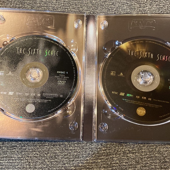 DVD - Picture 4 of 8